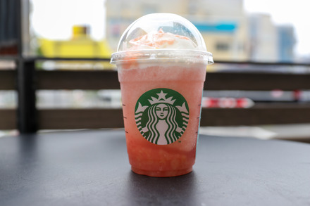 ヘブンリー ピーチ フラペチーノ