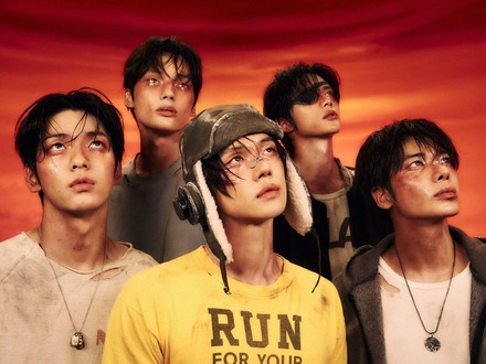 TXT、最新ALが全世界で大ヒット！米ビルボード3位＆タイトル曲『Beautiful Strangers』日本語Ver.公開
