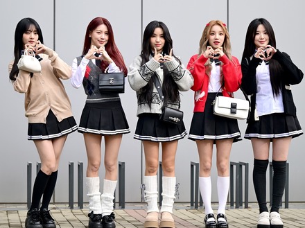i-dle、『KCON LA』で圧巻パフォーマンス！ウギ＆ZB1ジャン・ハオのコラボステージも話題に
