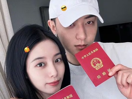 元EXOタオ、SM練習生だった女性と10月に挙式へ　“世紀の結婚式”としてファンや元メンバーも出席か