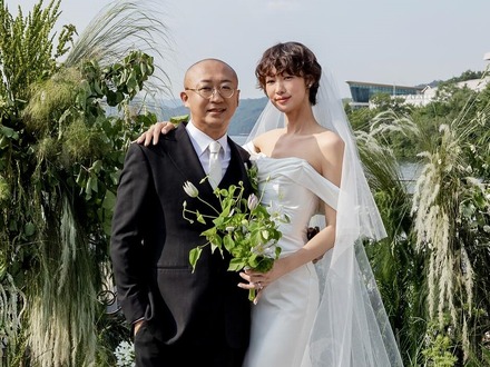 新興宗教の教祖説から財閥説まで　結婚した夫の疑惑について韓国女優（42）が発言「本当だったらいいのに」