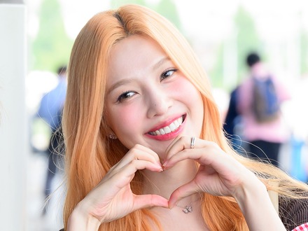 Red Velvet・ジョイ、デビュー10年で初のソロミニALリリース！「最善を尽くして準備した」【一問一答】
