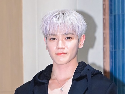 除隊まで4カ月…NCT・テヨン、兵役中の近況SHOTを公開！音楽作業にも励む姿に反響「会いたい」【PHOTO】