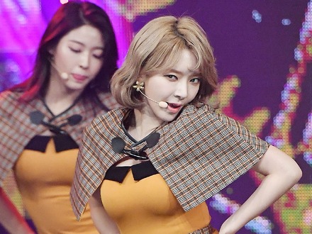 「最もつらい時期にBLACKPINKとTWICEがデビューした」元K-POPアイドル（35）がグループを脱退した理由