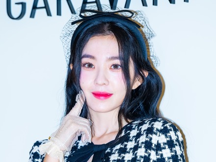 34歳には見えない…Red Velvet・アイリーン、“アイドル界随一の美貌”を披露【PHOTO】