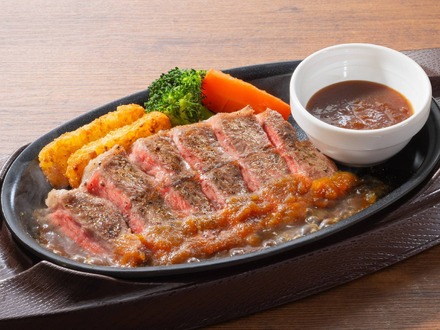 ガストビーフステーキ　希少赤身約100ｇ　999円（税込1,099円）