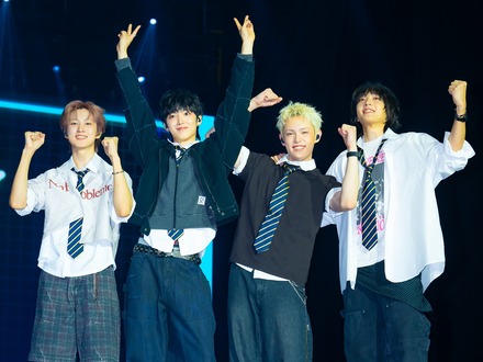 FTISLAND・CNBLUEの後輩！“韓国バンド名門”FNCから10年ぶり新ボーイズバンド「AxMxP」がデビュー