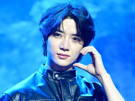 ときめかない人いない！TXT・ボムギュ、夜の街で見せた“彼氏風SHOT”に反響「エモい」「イケメンすぎ」【PHOTO】