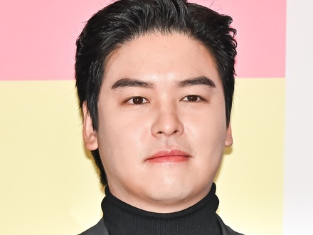 日本の有名カレーと似てる？韓国俳優のカレー専門店が1年もたず閉店…こだわりは「味の二段階変化」だった
