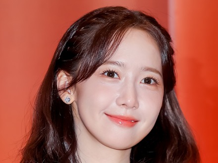 少女時代・ユナ、“AV誤爆”により共演俳優が交代した当時を振り返る「上手くこなさないと…」