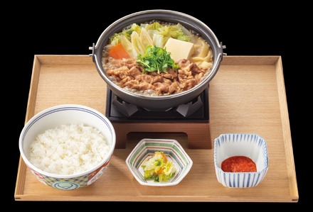 「ばり嗎監修とんこつ醤油牛鍋膳」