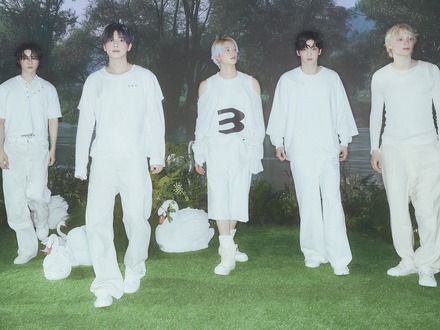 TOMORROW X TOGETHER、日本AL『Starkissed』全曲配信スタート！タイトル曲『Can’t Stop』MV解禁
