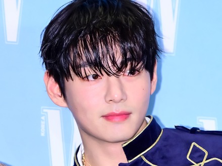 BTS・V、ファッション界も魅了する圧倒的存在感!「2025 Vogue World」で“韓国の美”を体現