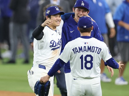 「主人公はもちろん、“野球の神”オオタニ」韓国紙も衝撃!大谷翔平2HR&9出塁に興奮隠せず