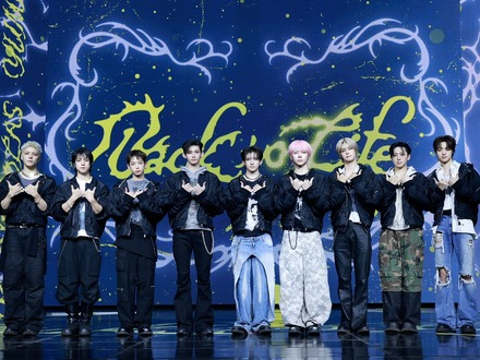 &TEAM、日本アーティスト史上初の“日韓ミリオン”達成!韓国デビューAL『Back to Life』でキャリアハイ