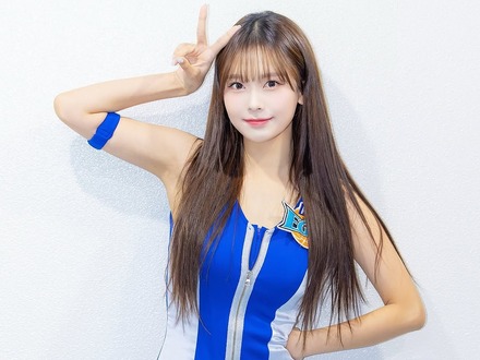 健康的な美脚に目が行く…韓国の21歳チアガール、大胆ホットパンツ衣装でファンを魅了！【PHOTO】