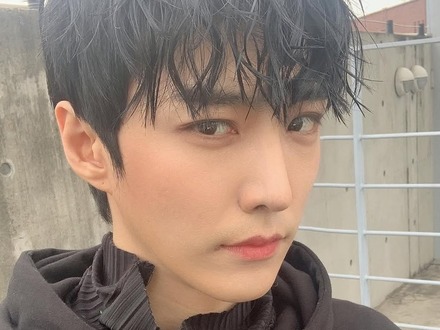 レシートに女性の名前?違法な“夜の店”通い疑惑の韓国俳優、事務所が全作品からの降板を発表