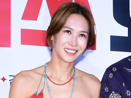 俳優夫は“不健全”な店訪問で活動休止も…韓国バレリーナが突然の謝罪「申し上げる言葉がない」、一体なぜ?