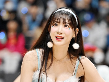 韓国プロ野球チアがメキシコのビーチで開放的に!季節外れのスイムウェアSHOTでファンを魅了【PHOTO】