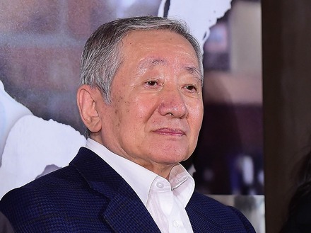 北朝鮮で生まれ、末息子が交通事故で先にこの世を去る悲劇も…“国民の父親”と呼ばれた韓国俳優、5周忌