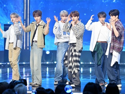 「耐えられない」一方的に“健康上の問題”で活動中断と発表された?K-POPグループメンバーが事務所を提訴【全文】