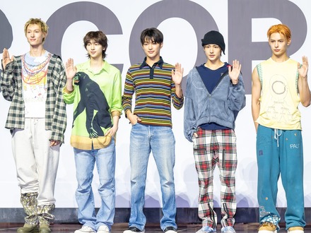 “BTS・TXTの弟分”CORTIS、日本でのラブコールが止まらない!フェスや人気音楽番組に続々出演