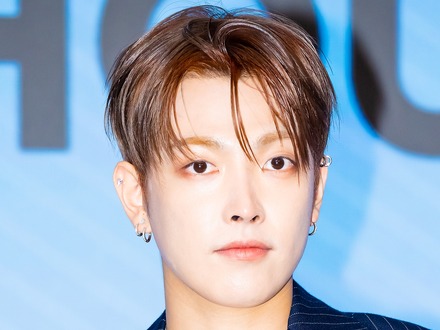 ATEEZ・ホンジュン、誕生日にファン約4000人と600万円超を寄付!ランニングプロジェクトを準備