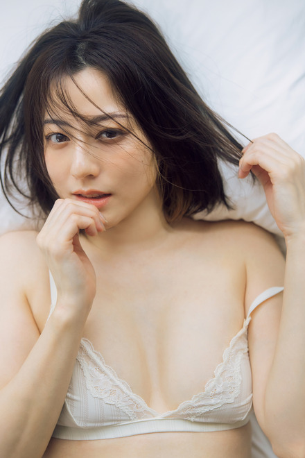 杉本有美(C)光文社/週刊FLASH 写真◎横山マサト