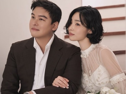 招待客1000人超の韓国俳優夫婦の結婚式が話題！センス溢れる“世界初”のブーケにも注目