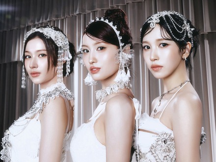 MISAMO、日本AL『PLAY』詳細発表!多彩な世界観のコンセプトフォト&豪華トラックリスト公開