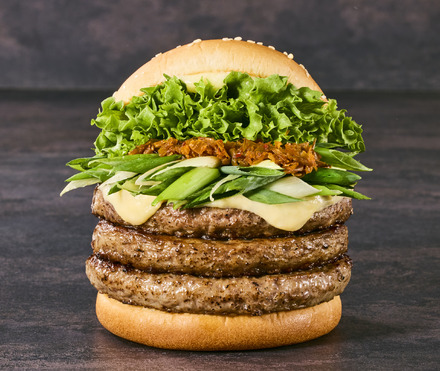 九条ネギと西京味噌の黒毛和牛バーガー トリプル 2,280円