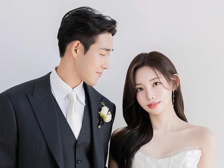 試合中の公開プロポーズも話題に!“サッカー女神”と呼ばれた韓国女子アナ、自らの言葉で結婚を報告