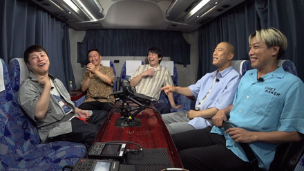 (左から)NONSTYLE・井上裕介、かまいたち/山内健司、濱家隆一、コロコロチキチキペッパーズ・ナダル、お見送り芸人しんいち(C)MBS