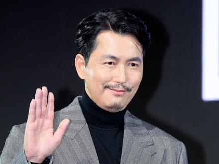 年下モデルに子を産ませ、別の女性と結婚した韓国俳優 スキャンダル後の初復帰作「私的な心境は…」