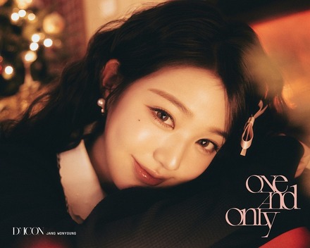 IVE チャン・ウォニョンのソロ写真集『D'ICON VOLUME N°31 JANG WONYOUNG ONE AND ONLY』@DISPATCH NEWS GROUP