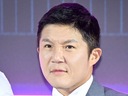 BTSメンバーやチェ・ジウとも親交…暴力団関与疑惑の“人脈王”タレント、芸能人に詐欺師紹介の過去