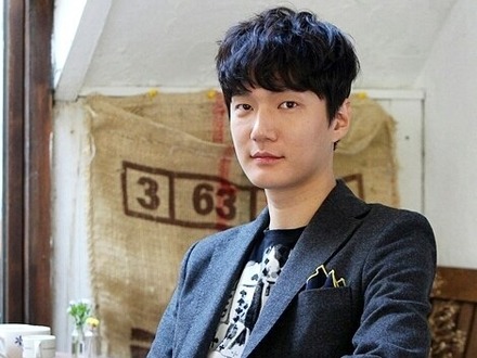 クスリに溺れて2度の飲酒運転も…30代でクリスマスイブに急逝した韓国俳優、本日3回忌