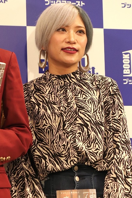 信子(ぱーてぃーちゃん)【撮影:浜瀬将樹】