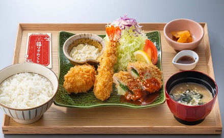 大戸屋・定食の日記念！『福アゲ三昧定食』定食価格　1,880円（税込）