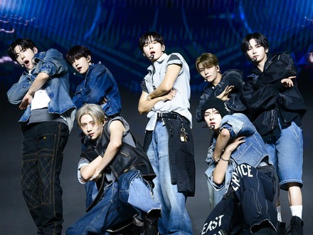 「ボイプラ2」発ALPHA DRIVE ONE、デビューと同時に音源チャート席巻！“超大型新人”に世界が注目