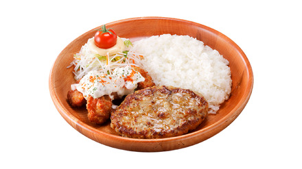 タルタルザンギ&ハンバーグディッシュ（Mサイズ：1,660円）