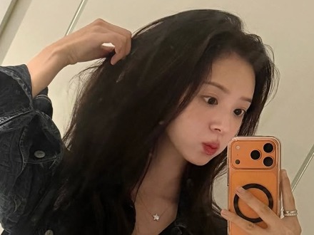 婚前妊娠を発表した元CAインフルエンサーに異変？『ハートシグナル4』出身者が「頭が割れそうに痛い」