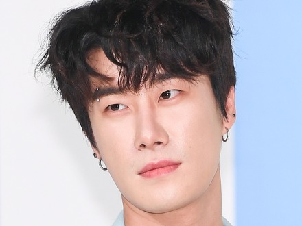 「フェミニストは精神病」発言＆通行人暴行の韓国ラッパー、2年ぶりに活動再開へ…映画で復帰