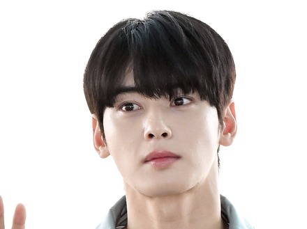 チャウヌ、兵役前に撮影したNetflix新ドラマのスチール公開！共演女優が絶賛「役にぴったり」