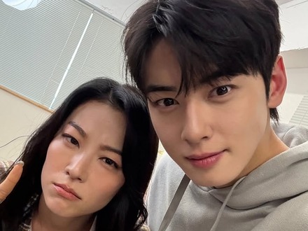 『鬼滅』超え作品出演の韓国系女優、20億円脱税疑惑のチャウヌにエール送り賛否　“軽率”という反応も