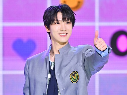 NCT・テン、4年連続でパリ・ファッションウィークに参加！余裕ある佇まいで会場を魅了