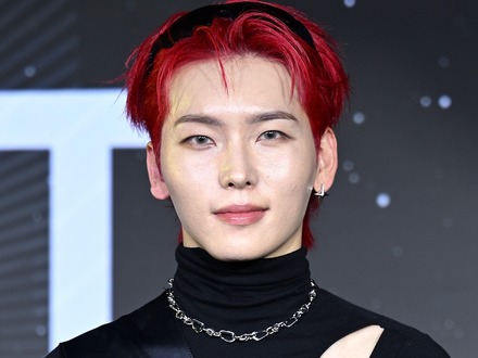 昨年末には日本公演を成功　E’LASTのリーダー・ラノ、本日（2月2日）入隊「成長した姿であいさつしたい」