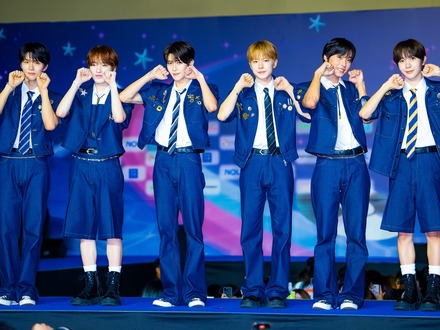 NCT WISH、“王子様”に変身?!デビュー2周年記念ファンミーティングのポスター公開