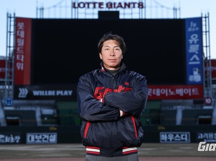 高津臣吾氏が韓国球団ロッテ・ジャイアンツのSPアドバイザーに就任　2008年に現地でのプレー経験も