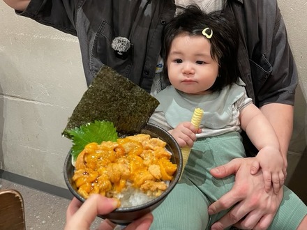 “BTSメンバー似”息子が可愛すぎる！18歳上韓国俳優と結婚した日本人女性、札幌での家族旅行を公開